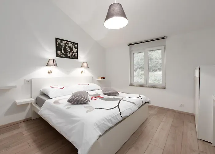 Villa Kuca Za Odmor Diraki